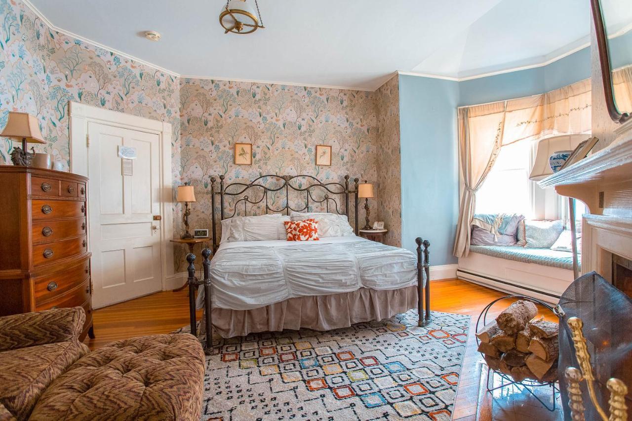 Apple Tree Inn Lenox Luaran gambar