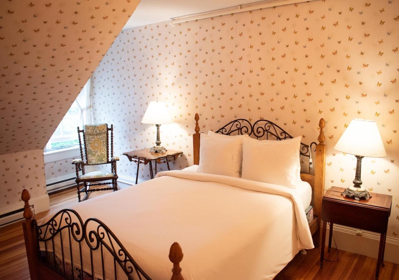 Apple Tree Inn Lenox Luaran gambar