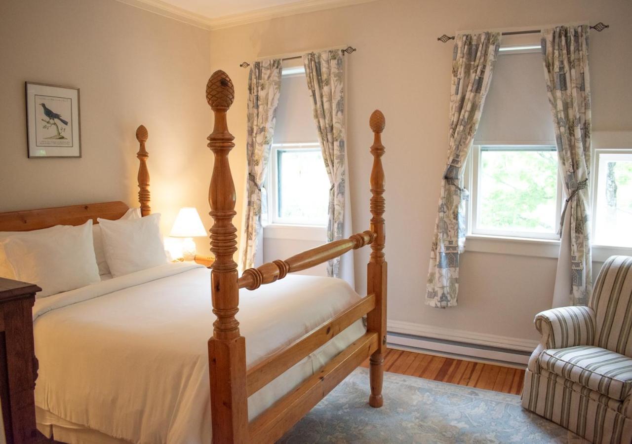 Apple Tree Inn Lenox Luaran gambar